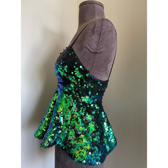 Green Sequin Spaghetti Strap Cami - Picture 6 of 8